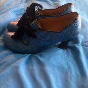 John Fluevog Blue and Black Heels Sophisticated Style Elizabetta